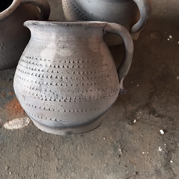 红陶12.9-2瑕疵土陶