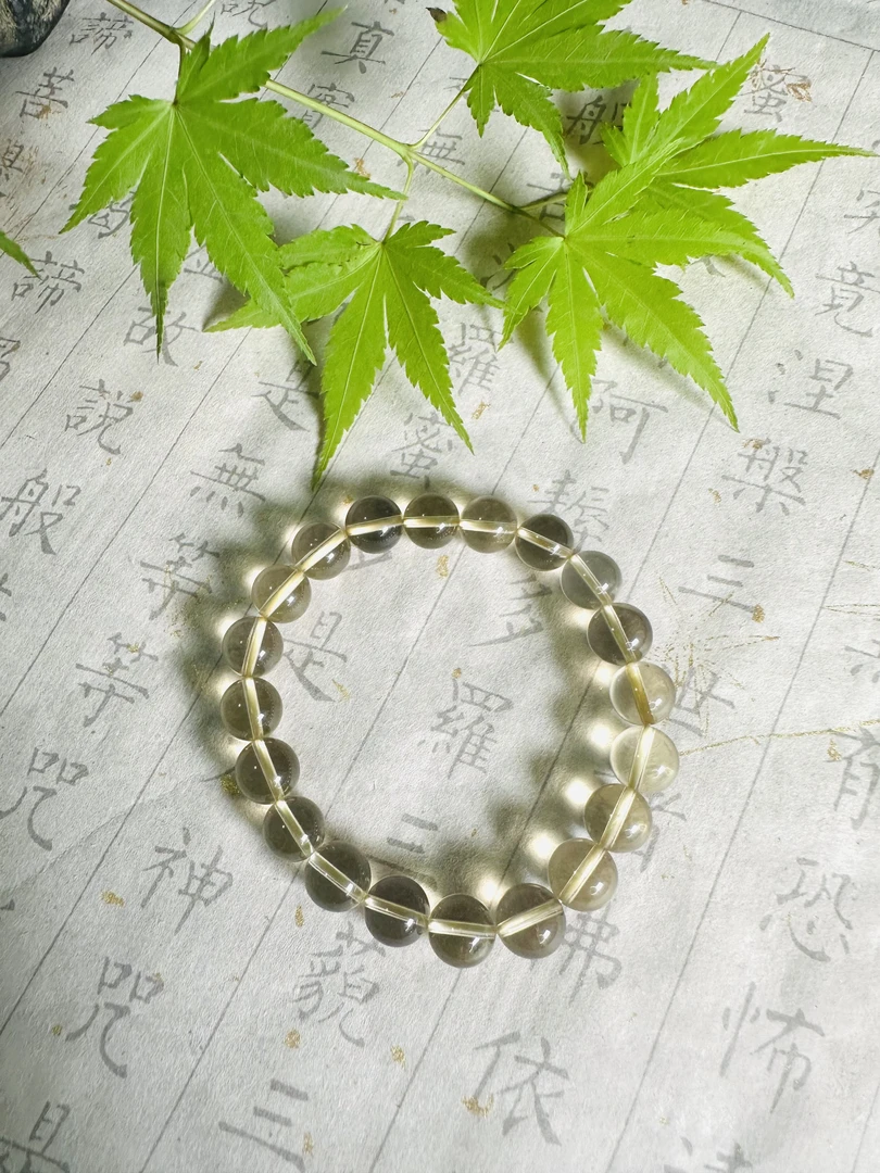 家居饰品-黄珠串