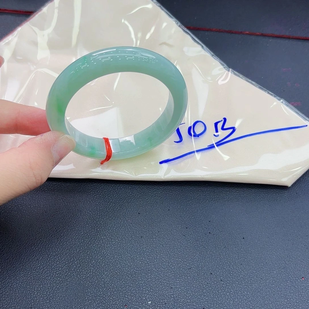 翡翠手镯未镶嵌精品54