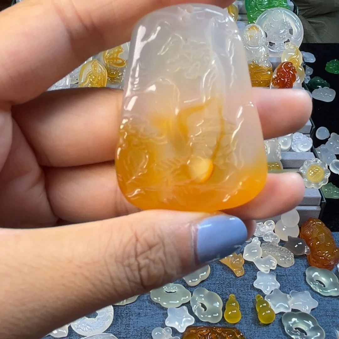 玛瑙/玉髓未镶嵌颈饰