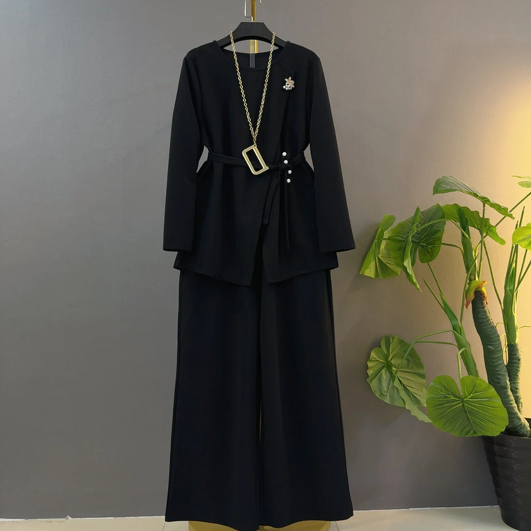 新款气质简约轻熟风钉珠系带上衣＋阔腿裤遮肉大码女装俩件套