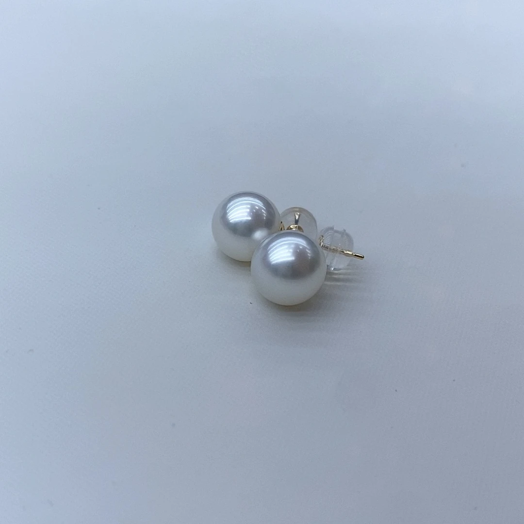 海水珍珠耳饰18K金镶嵌