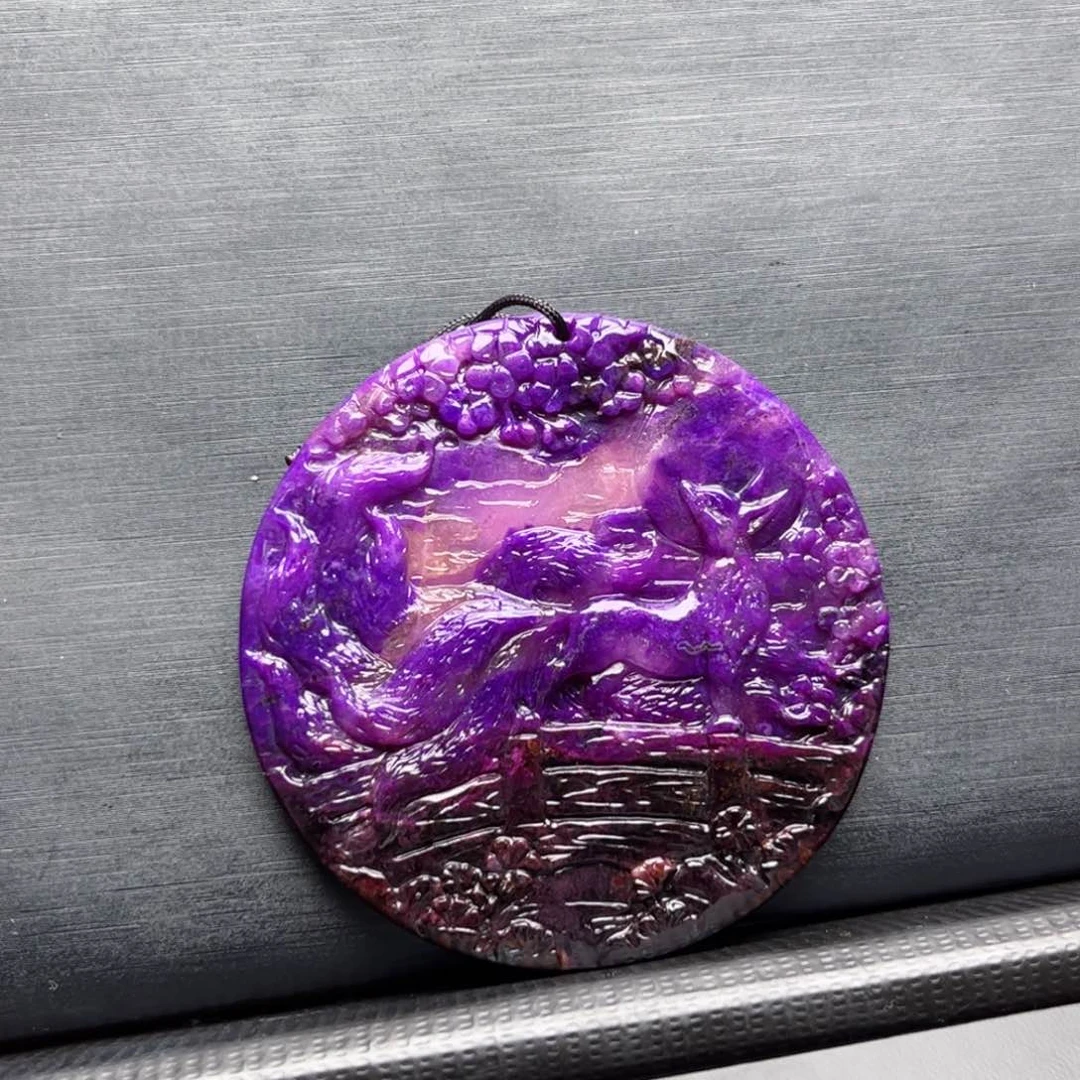 未镶嵌苏纪石（舒俱来）雕刻件雕刻件