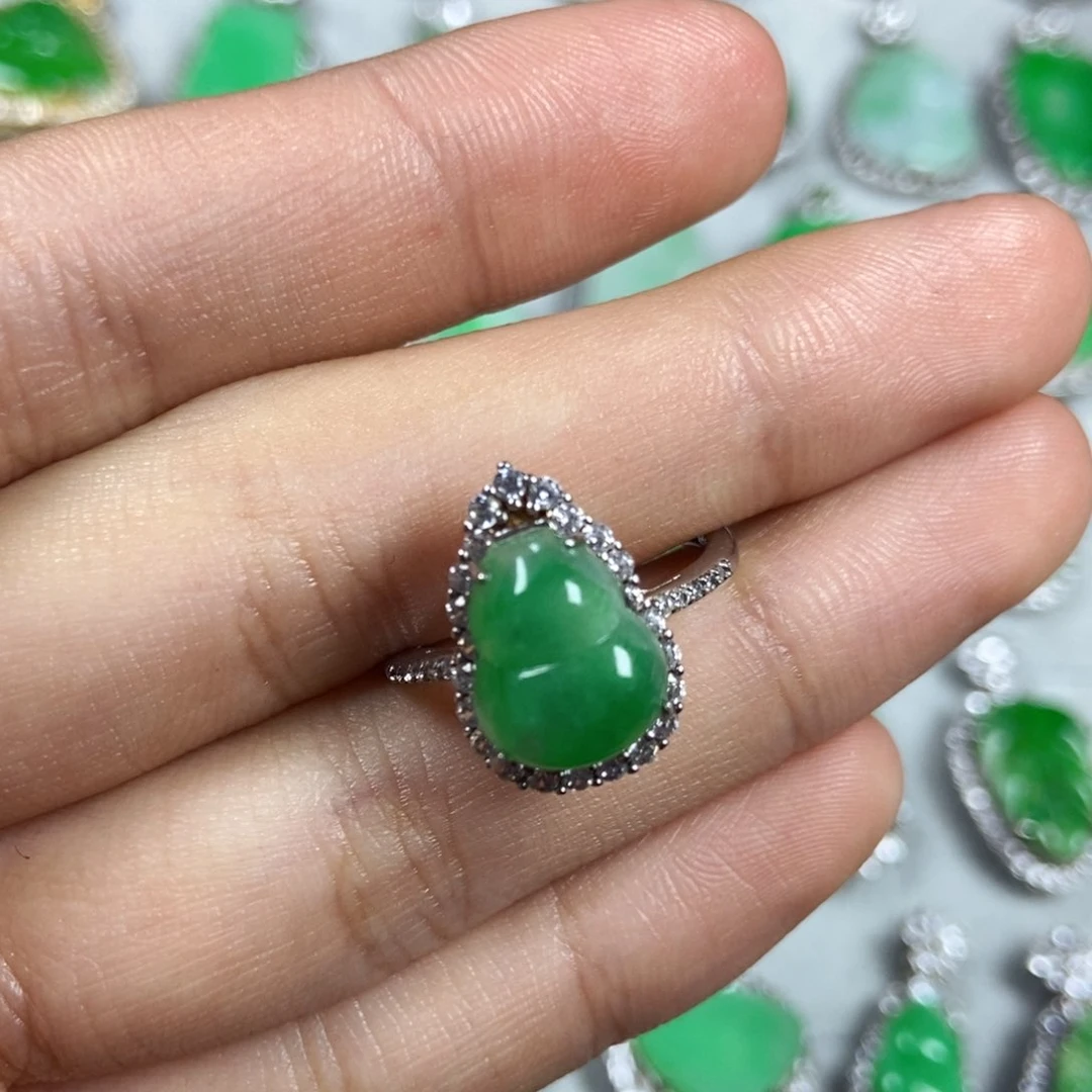 未镶嵌戒指翡翠葫芦