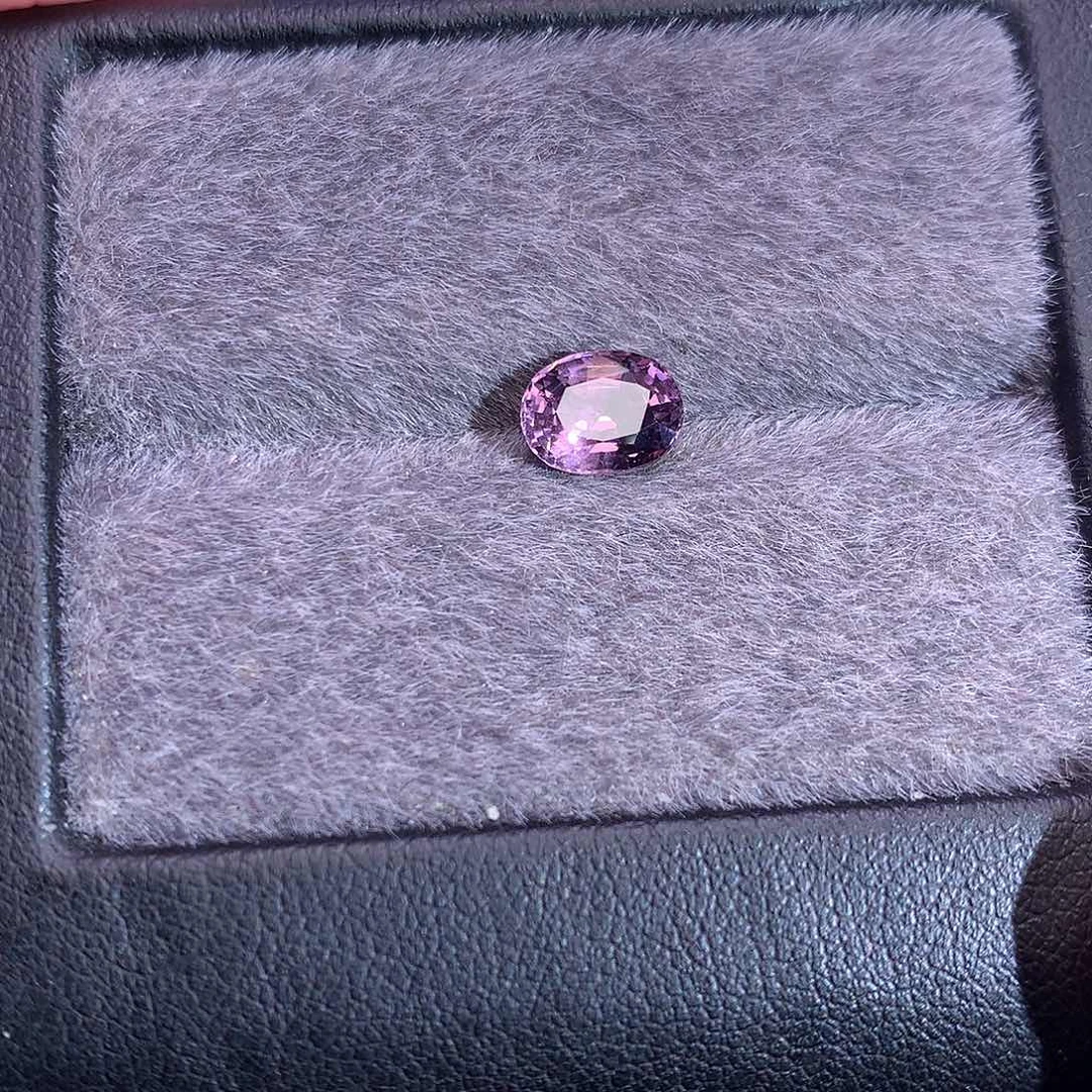 尖晶石裸石未镶嵌1.295ct