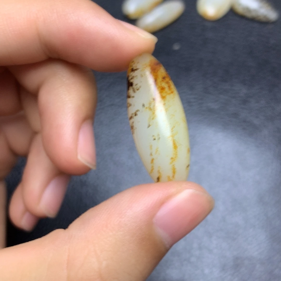 未镶嵌和田玉挂件