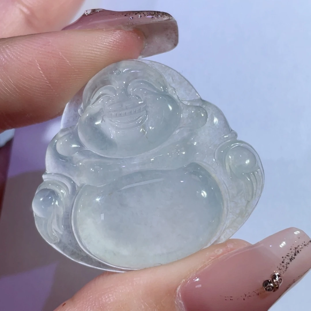 翡翠颈饰未镶嵌佛公