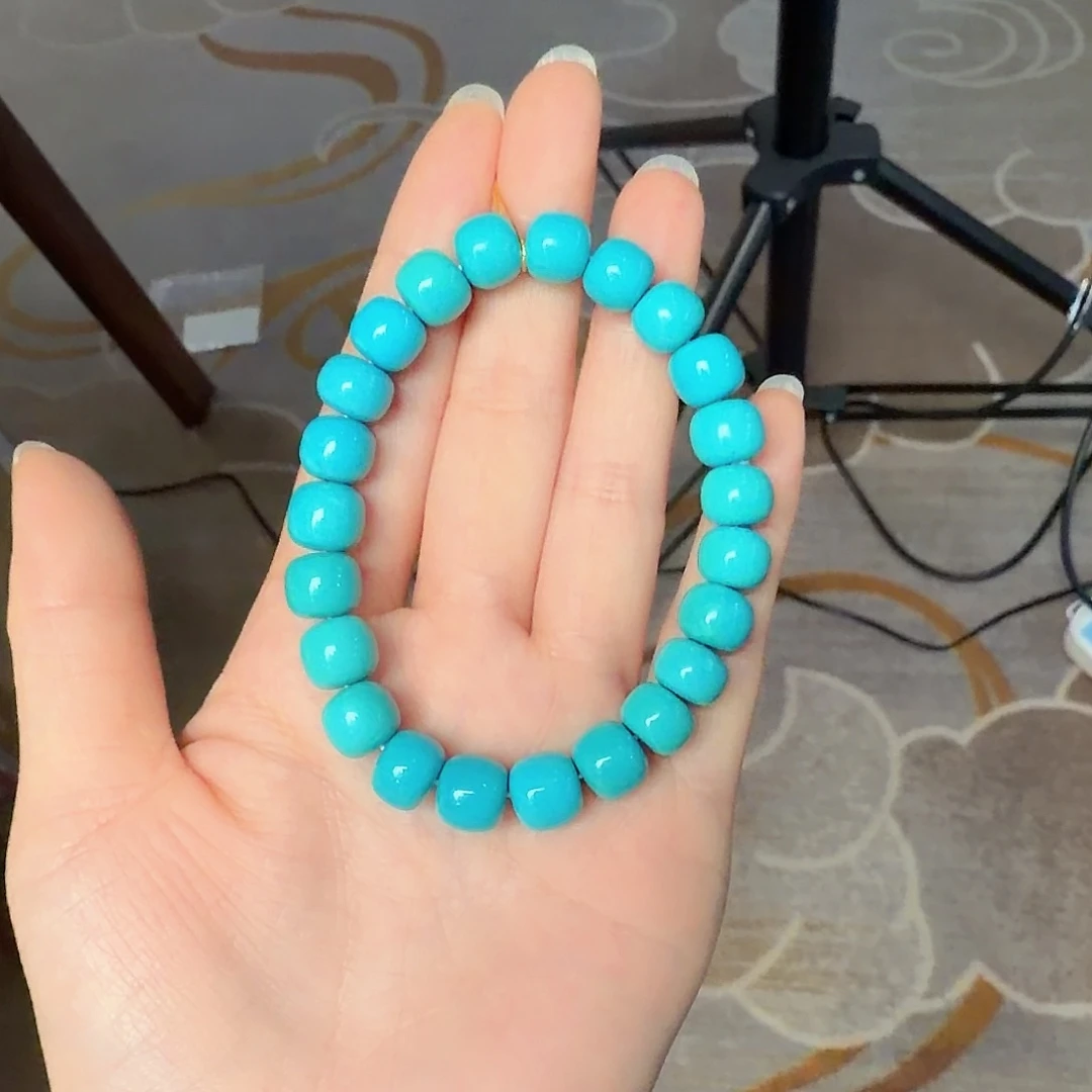 绿松石未镶嵌颈饰