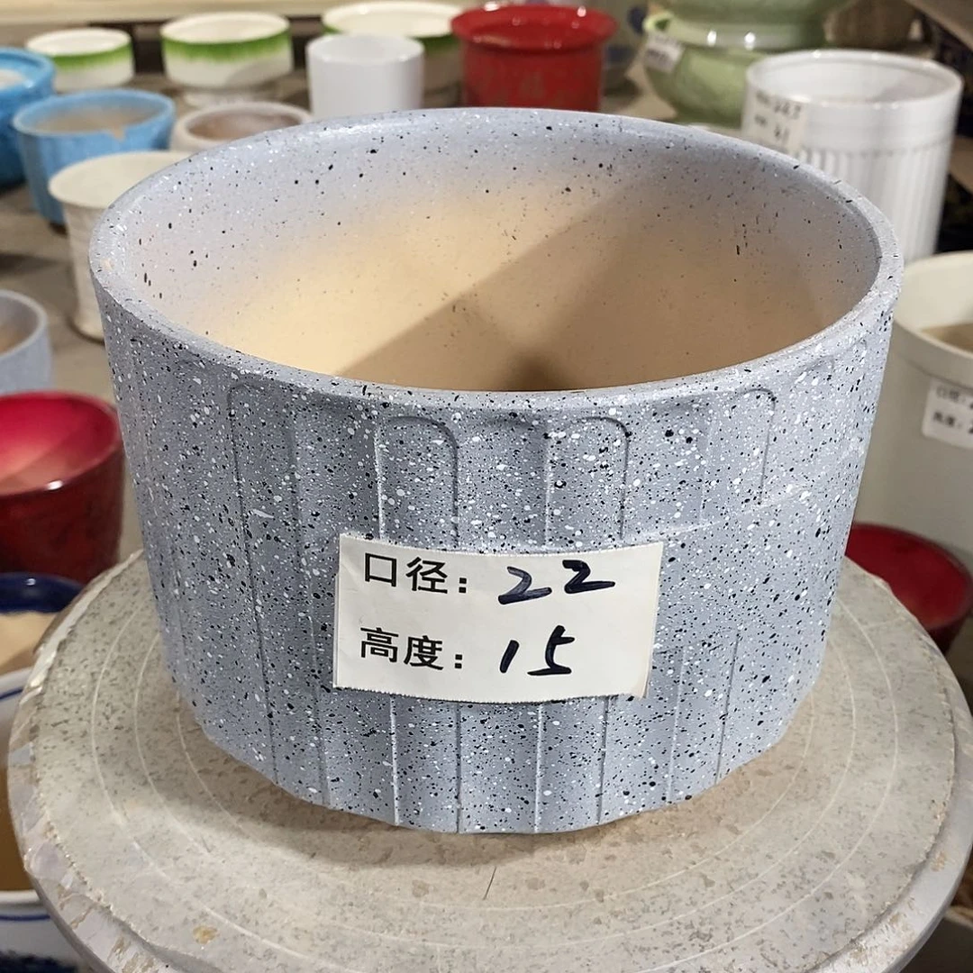 【闪购商品】陶瓷微瑕花盆-027-1个灰