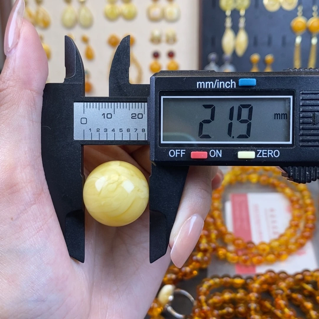 裸石琥珀未镶嵌21mm