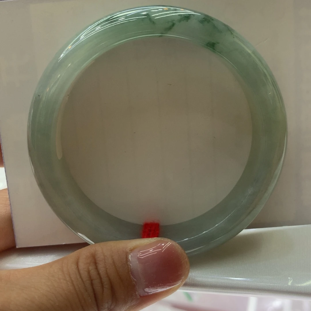 翡翠手镯未镶嵌纯天然06