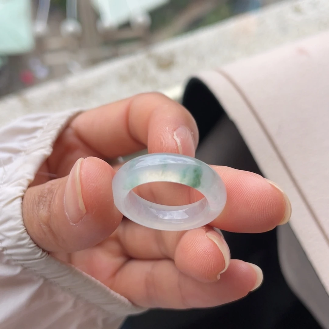 翡翠戒圈未镶嵌冰飘花戒圈