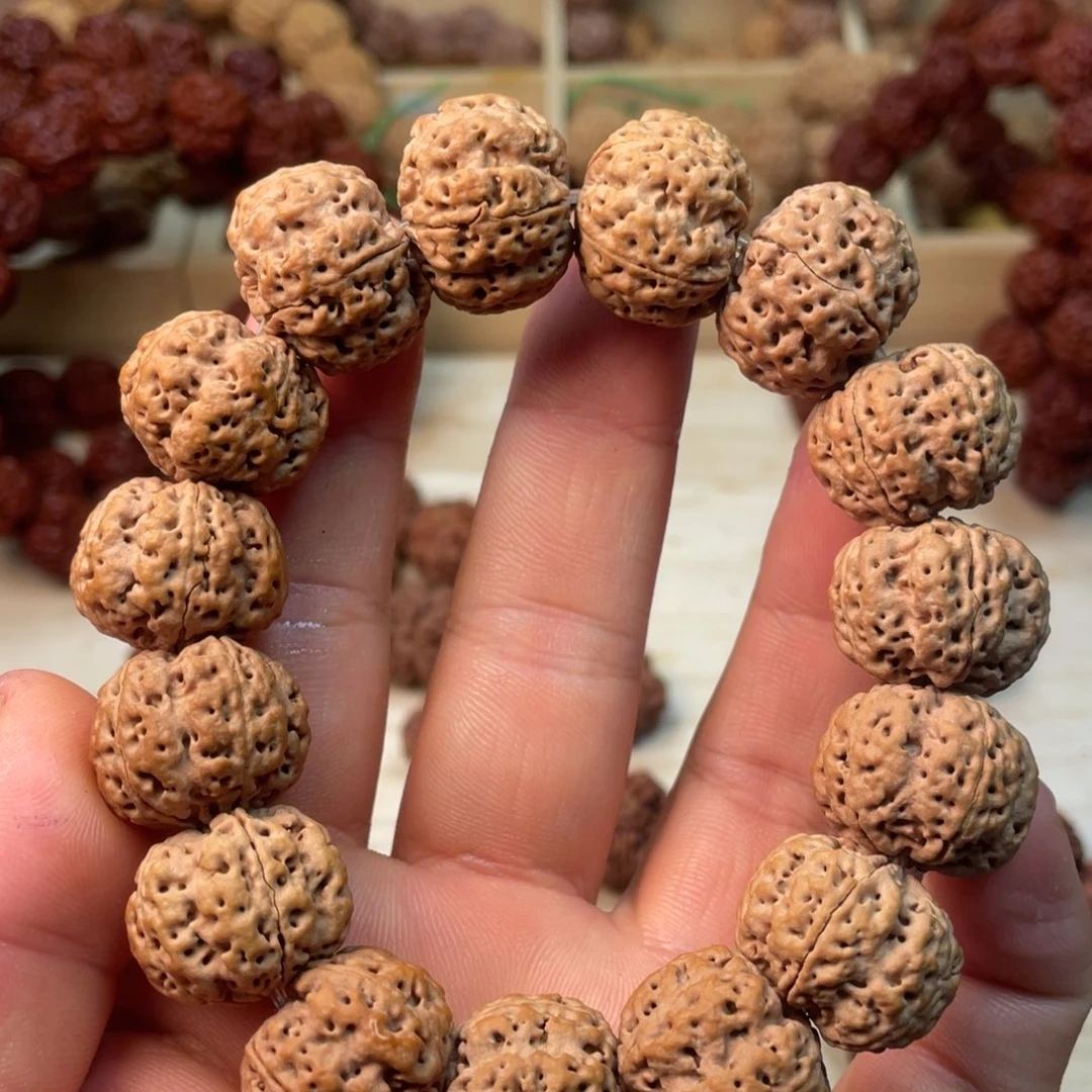 金刚菩提手串梁梅花超头20mm