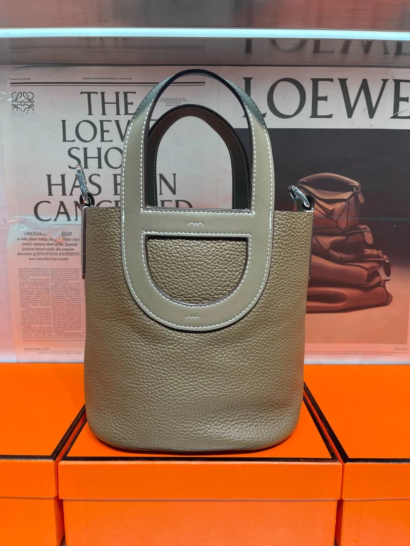 DAWEN/18CM原创高定真皮-深灰色猪鼻子菜篮子