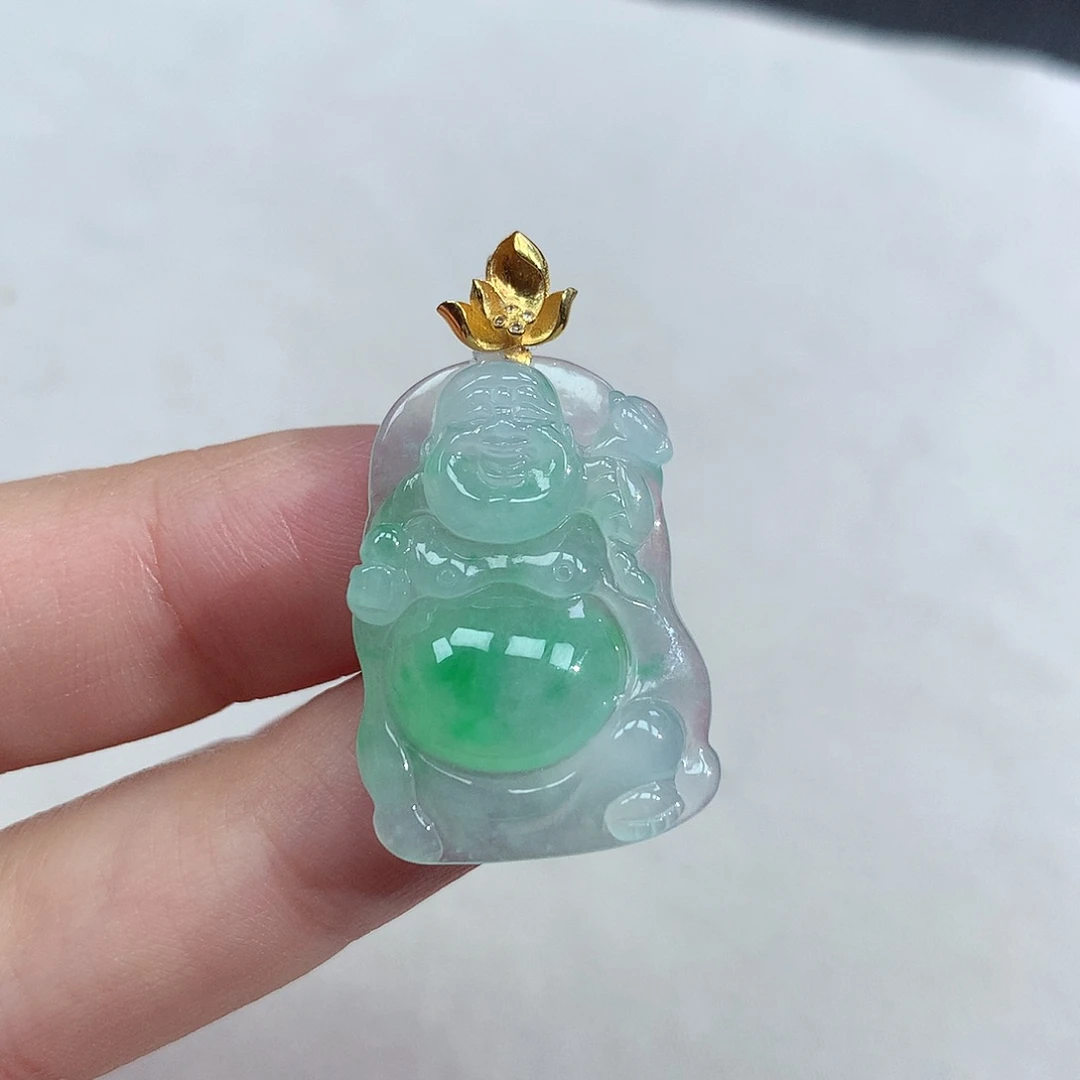 翡翠18K金镶嵌颈饰布袋佛