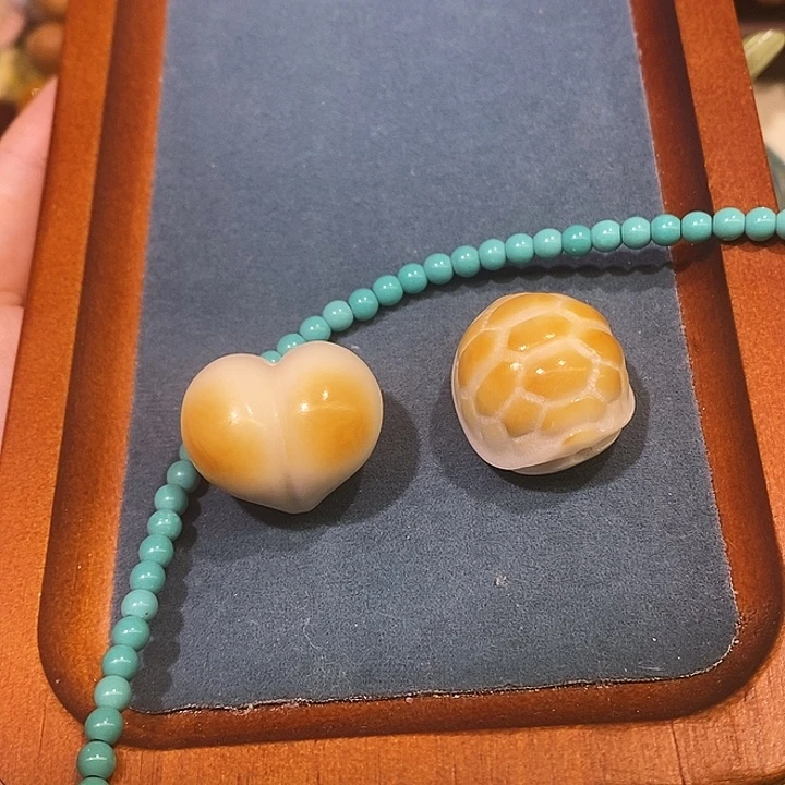 Q***猴头核桃手串补差配饰