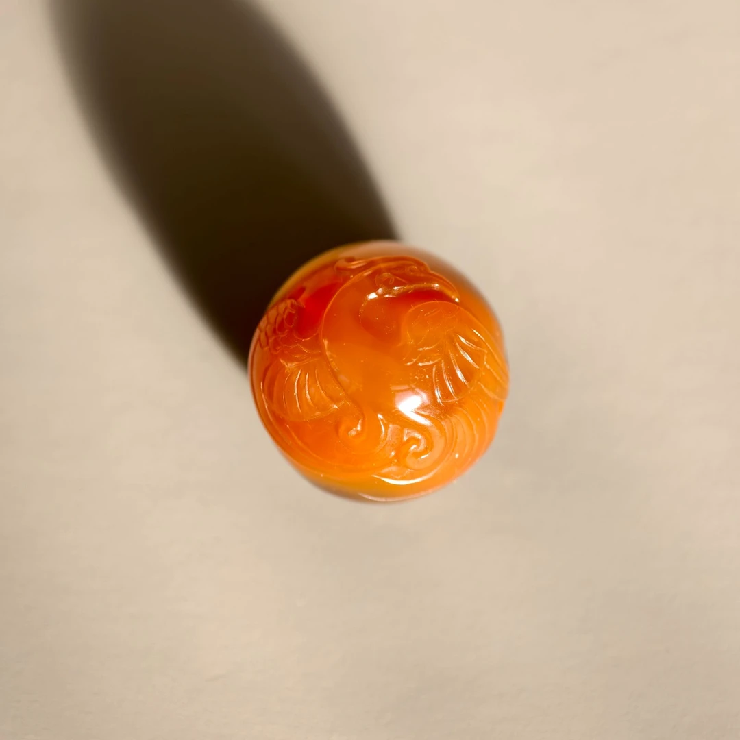 【杰韵】原矿无优化南红九口冻料柿子红手工精工雕刻朱雀圆珠18.6mm