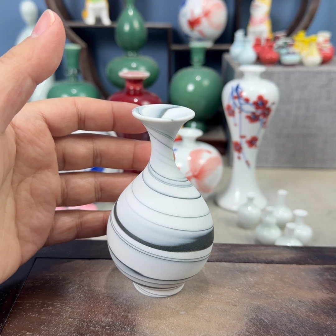 陶瓷手工小花器摆件