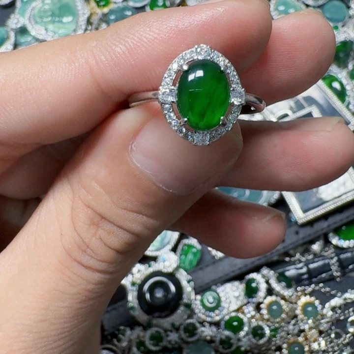 翡翠未镶嵌颈饰天然A货翡翠放漏