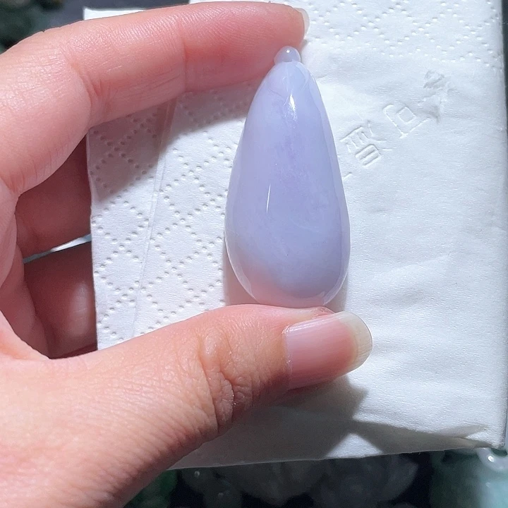 颈饰未镶嵌翡翠天