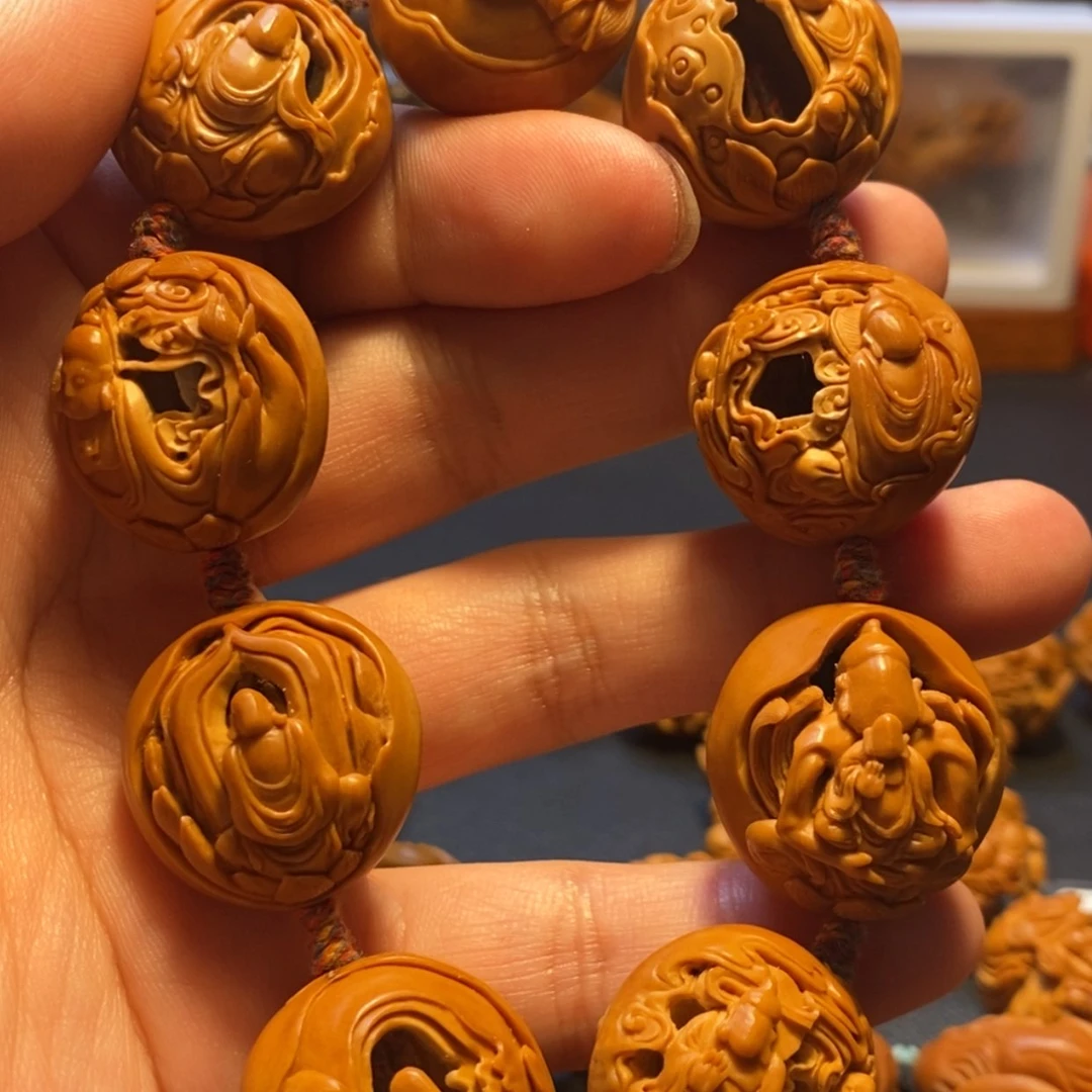 【闪购商品】橄榄核手串/手链苏工名家顶级四花水晶核浮雕无相佛