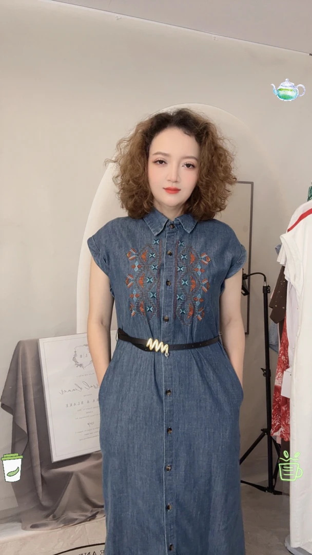 jennie同款法式辣妹波点方领高腰收腰连衣裙母亲节洋气连衣裙