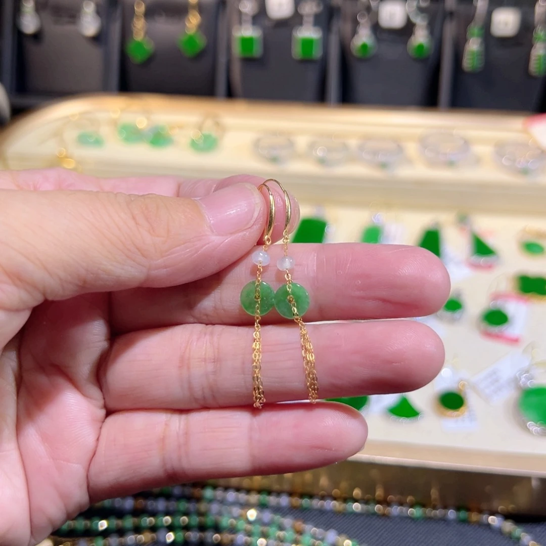 翡翠18K金镶嵌颈饰耳钩