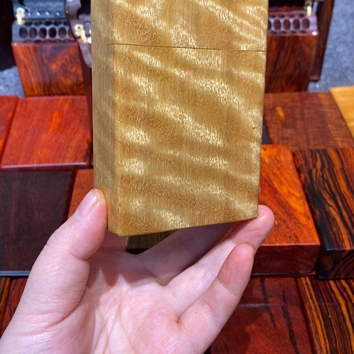 羽***球金丝楠粗烟盒金丝楠