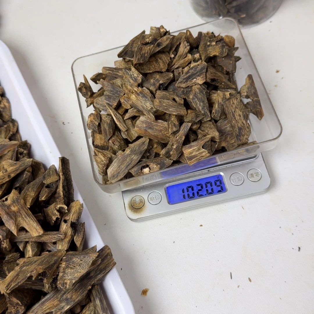 沉香沉香碎屑绿棋块料102克