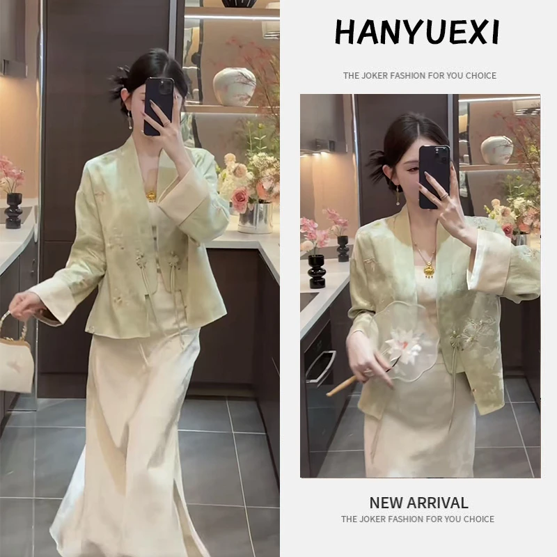 今年流行穿搭一整套2025新款新中式国风刺绣外套高腰半身裙两件套