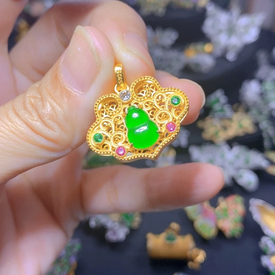 翡翠银S925镶嵌颈饰天然翡翠