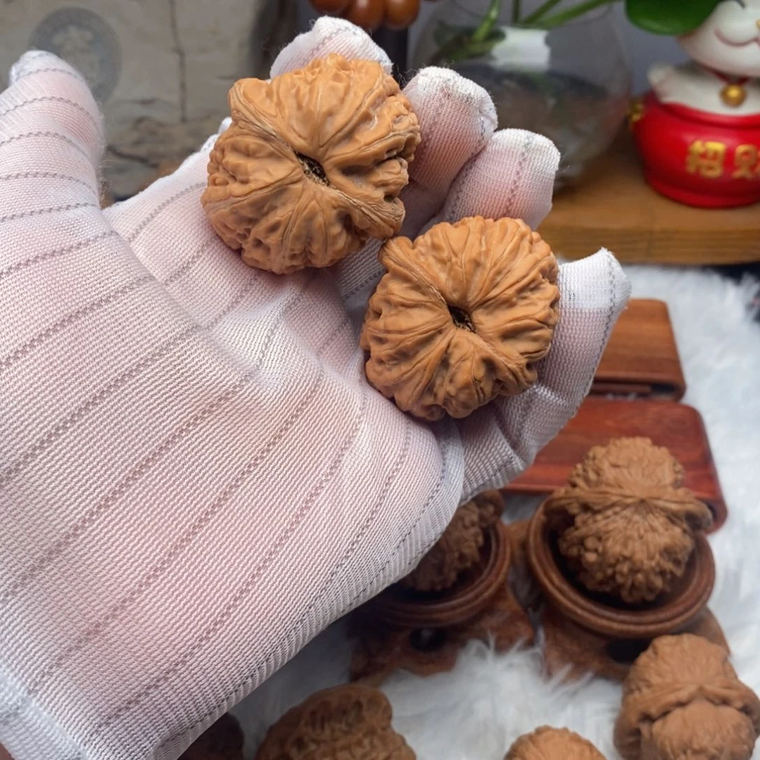 销***迹文玩核桃吊坠42➕尺寸元宝