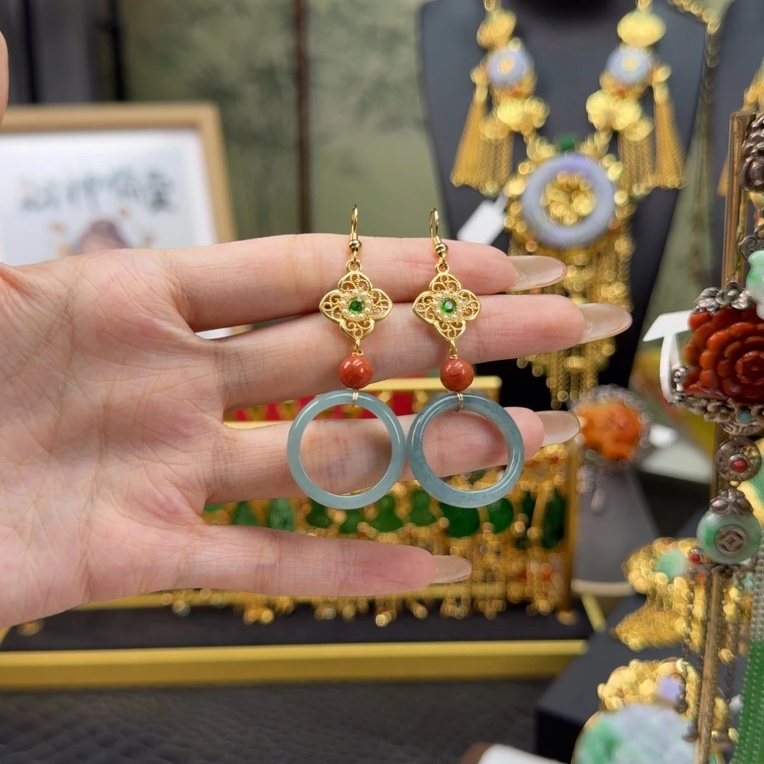 翡翠未镶嵌颈饰福利耳坠