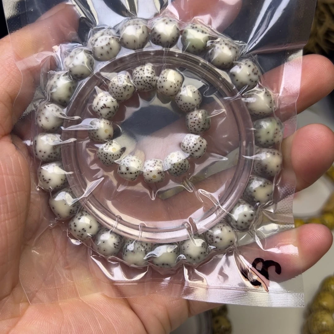 星月菩提吊坠星月菩提手串