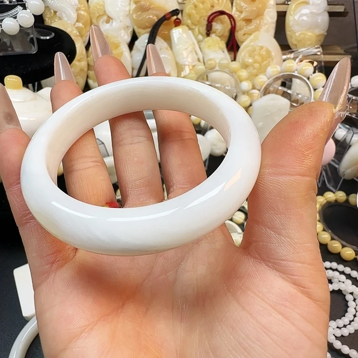 贝壳手串/手链精品贝壳