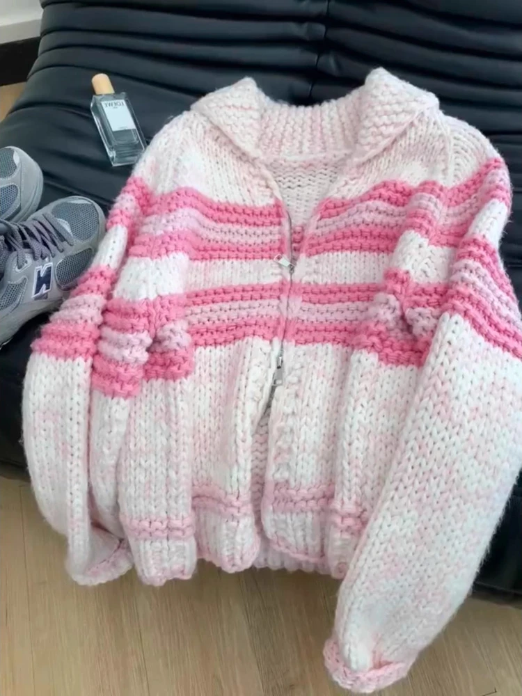 2025年新款韩系简约风翻领针织开衫女春秋时尚百搭显瘦上衣潮