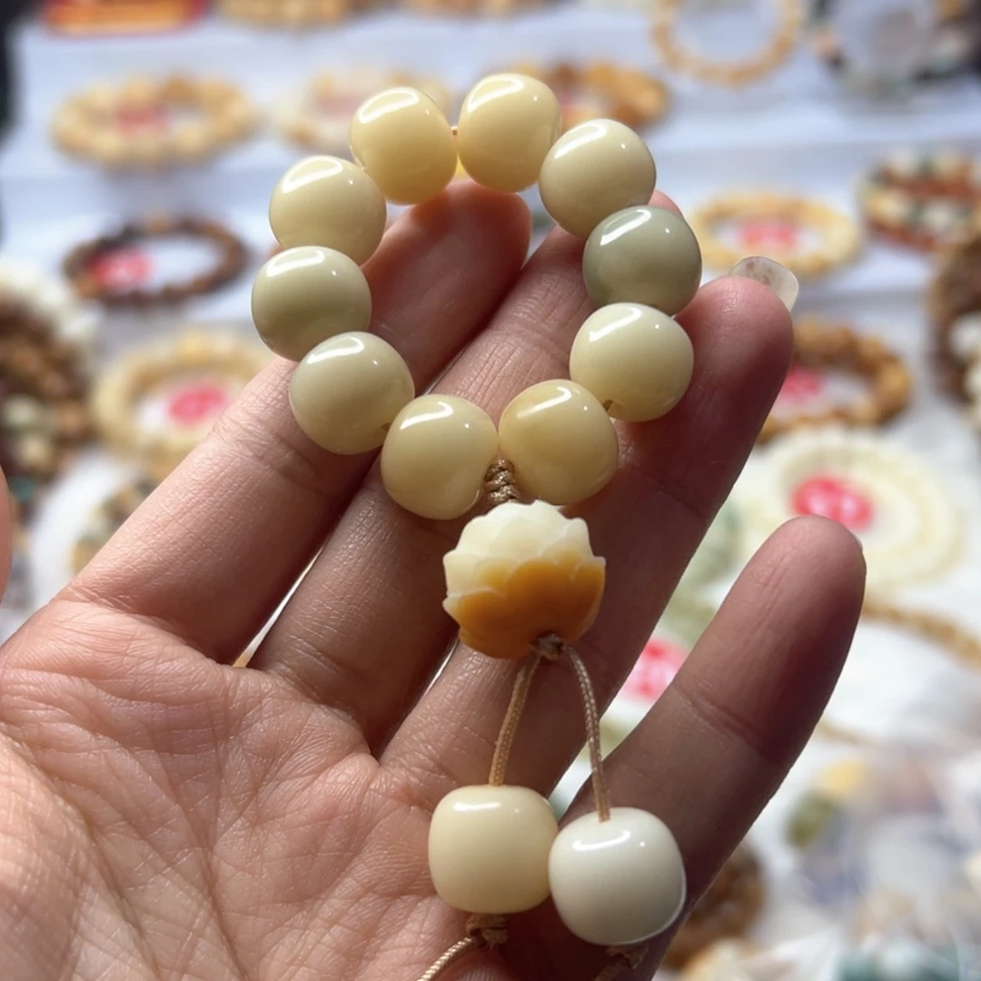 菩提根/象牙果手串?*郗手捻