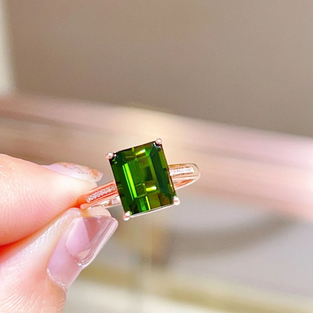 3.19ct 18k玫瑰金镶嵌碧玺戒指