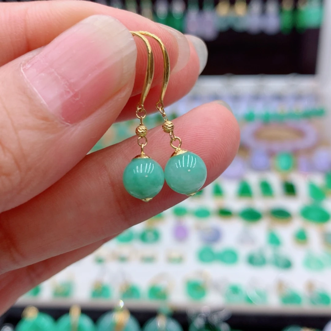 翡翠18K金镶嵌耳饰