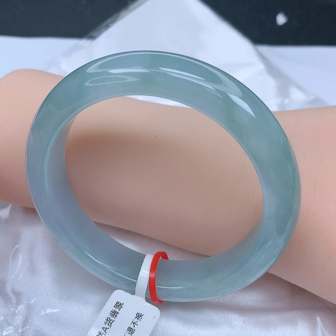 【闪购商品】翡翠手镯未镶嵌，56