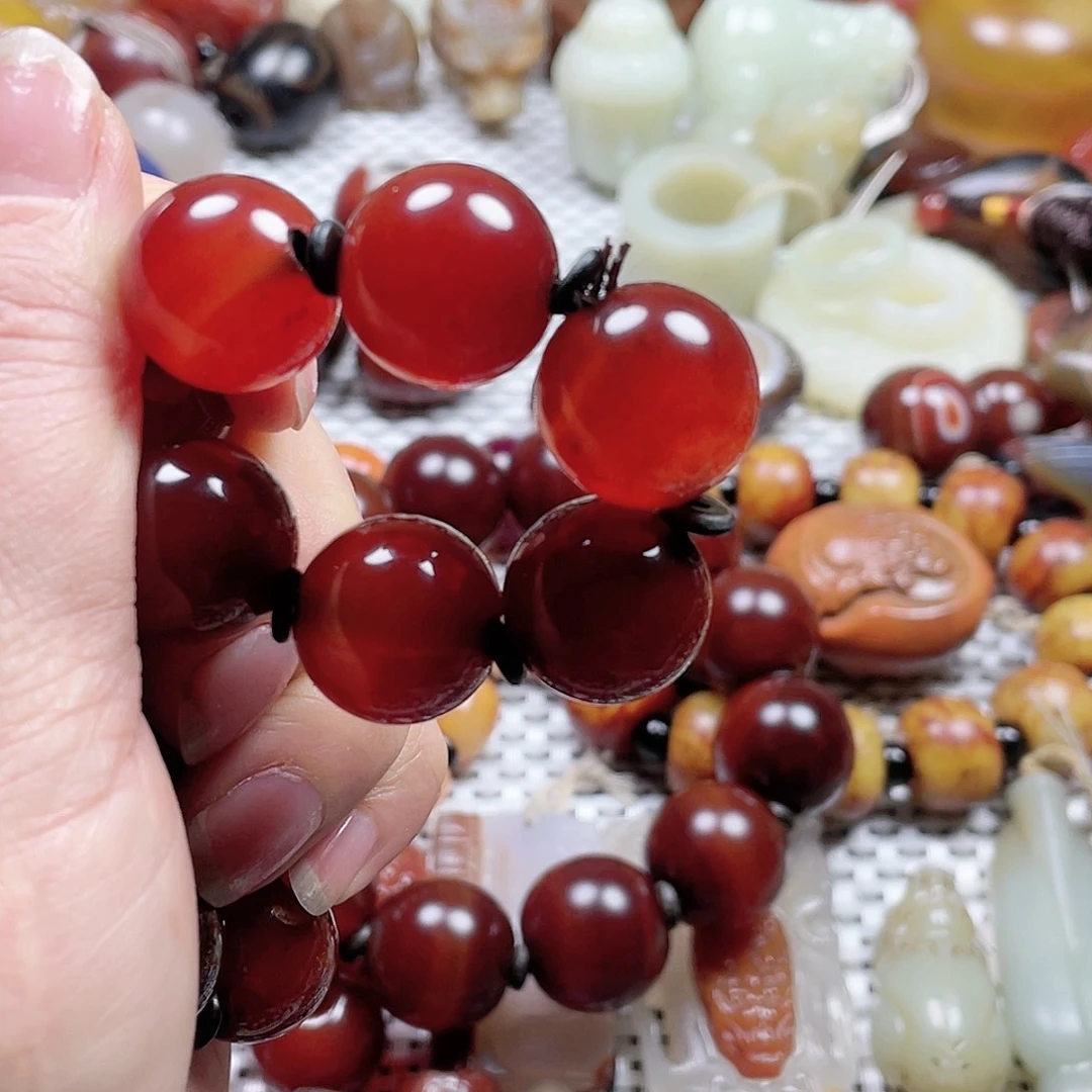 玛瑙/玉髓挂件未镶嵌曾*