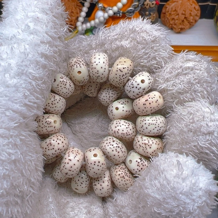 星月菩提吊坠用****38-12脱脂