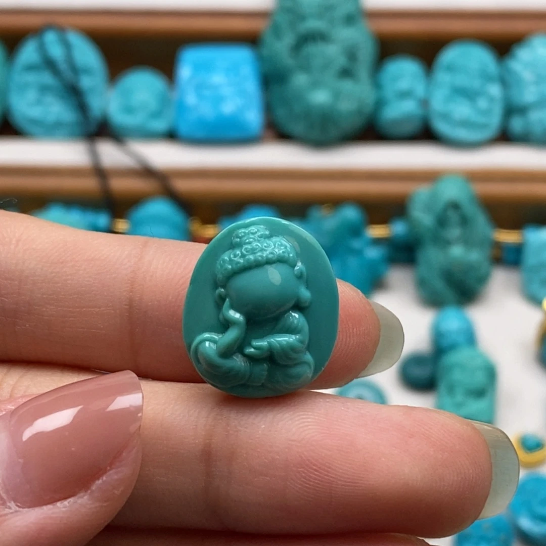 J***°绿松石未镶嵌颈饰