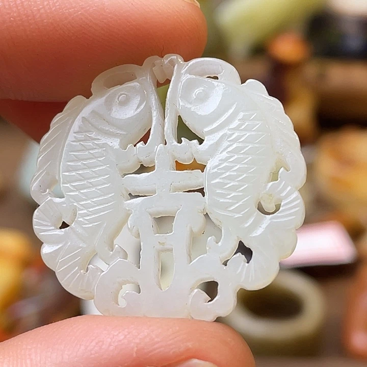 和田玉（糖玉）未镶嵌颈饰