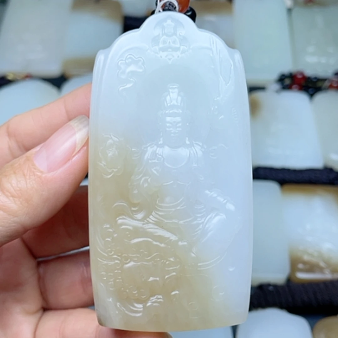 【闪购商品】颈饰未镶嵌和田玉