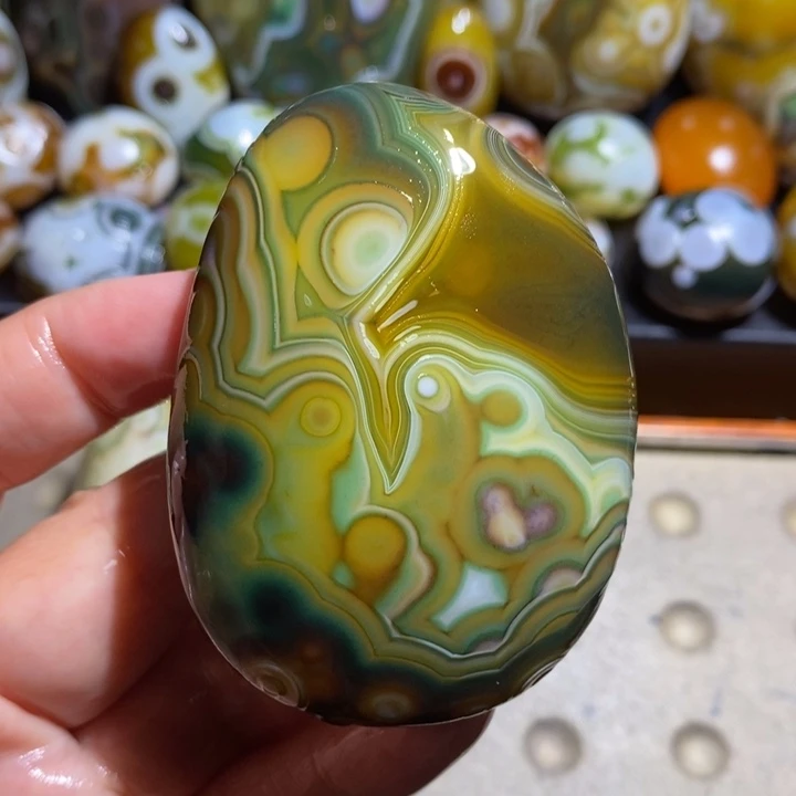 玛瑙/玉髓未镶嵌珠宝半成品