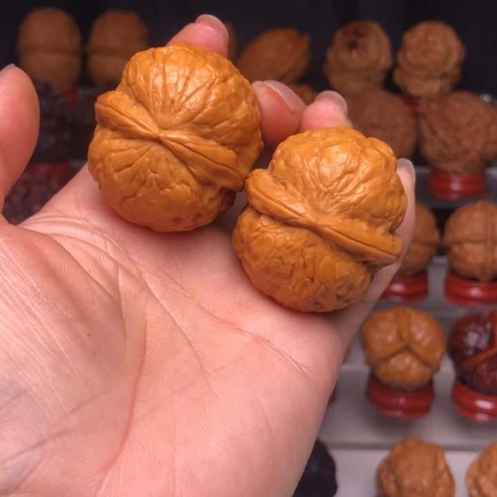 桃核吊坠24粗筋瓷娃娃