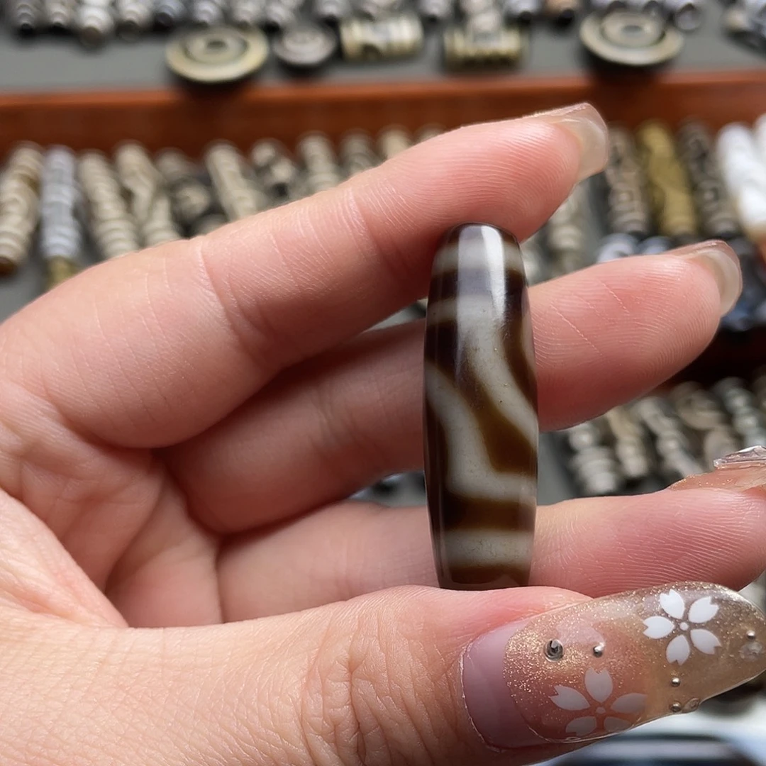 玛瑙/玉髓颈饰未镶嵌七*