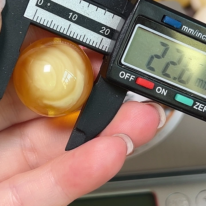 裸石蜜蜡未镶嵌微瑕260
