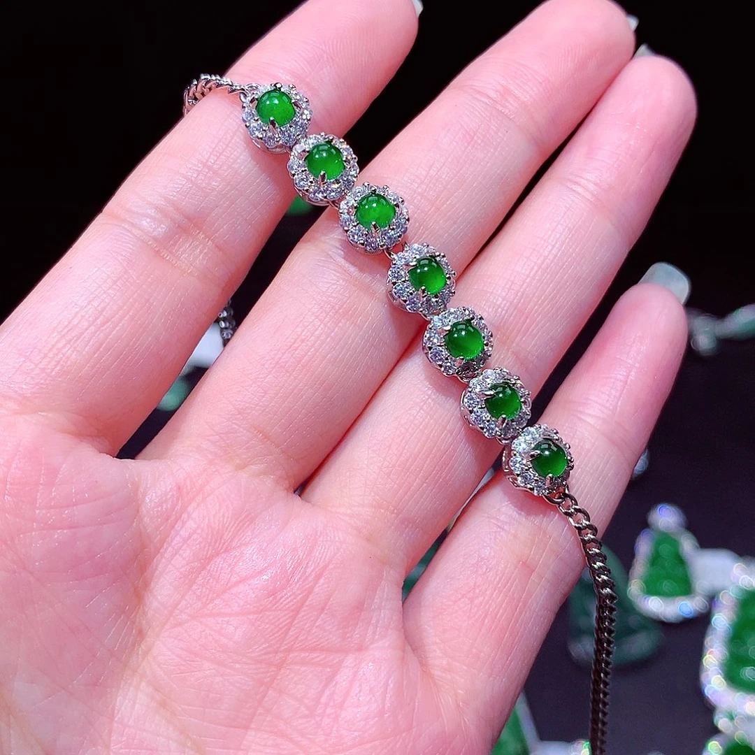 【闪购商品】翡翠吊坠(不含链)未镶嵌